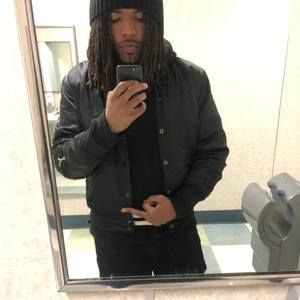 Meet your Posher, Blake